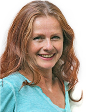 Claudia Götter - Yogalehrerin